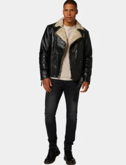 Mens Classic Black Leather Biker Jacket With Fur Collar Front
