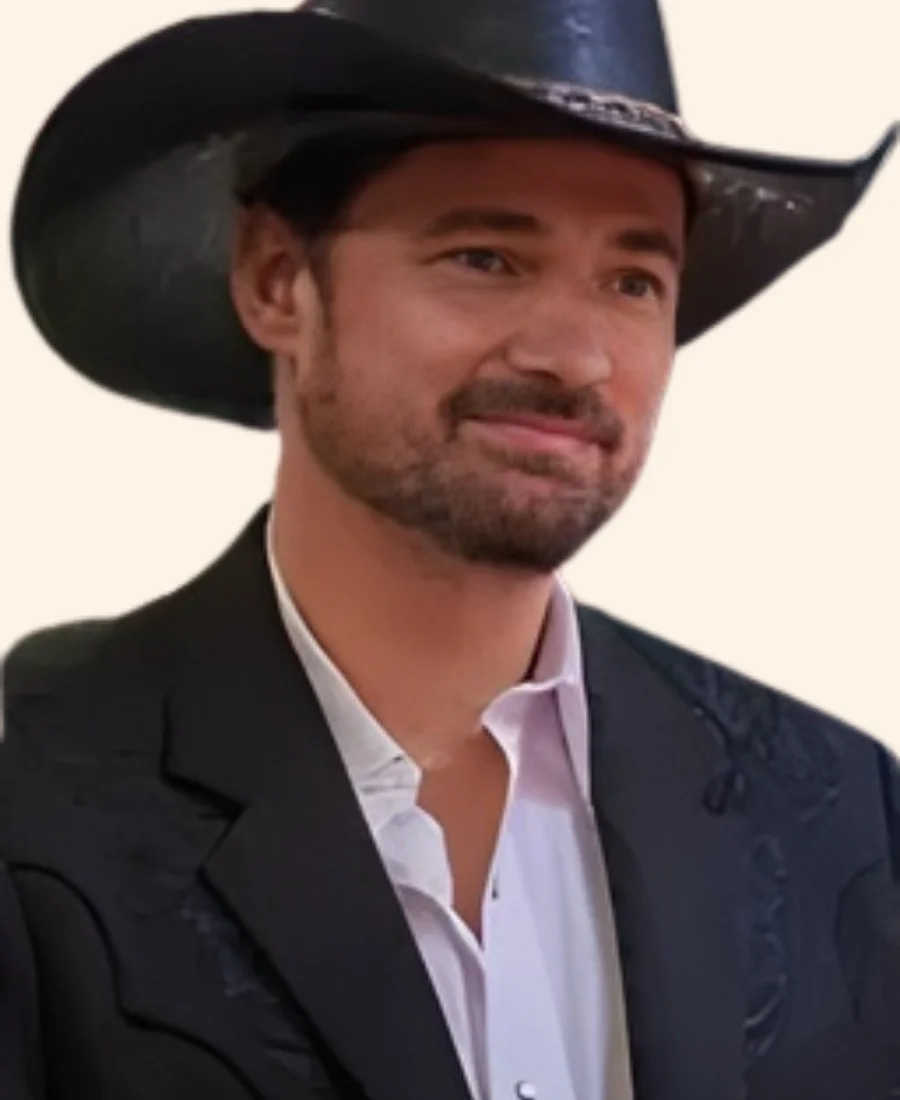 A Royal Montana Christmas Huntley Blazer Collar Zoom Image