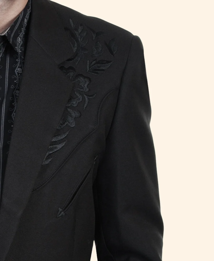 A Royal Montana Christmas Huntley Blazer Front Zoom Image