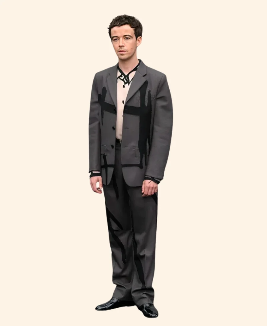 Alien Earth 2025 Alex Lawther Suit Full Image