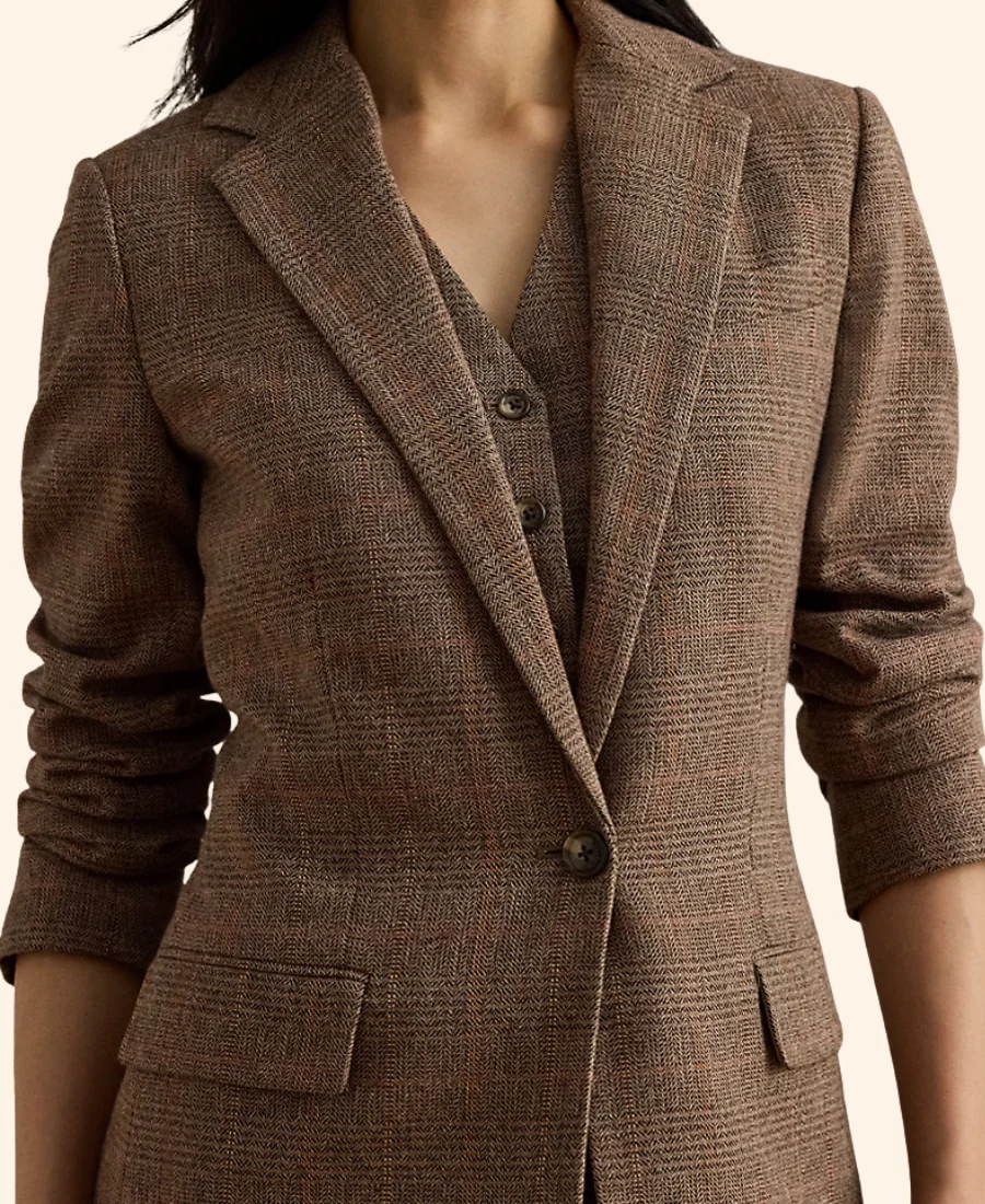Aubrey Plaza NYC Blazer Zoom Image