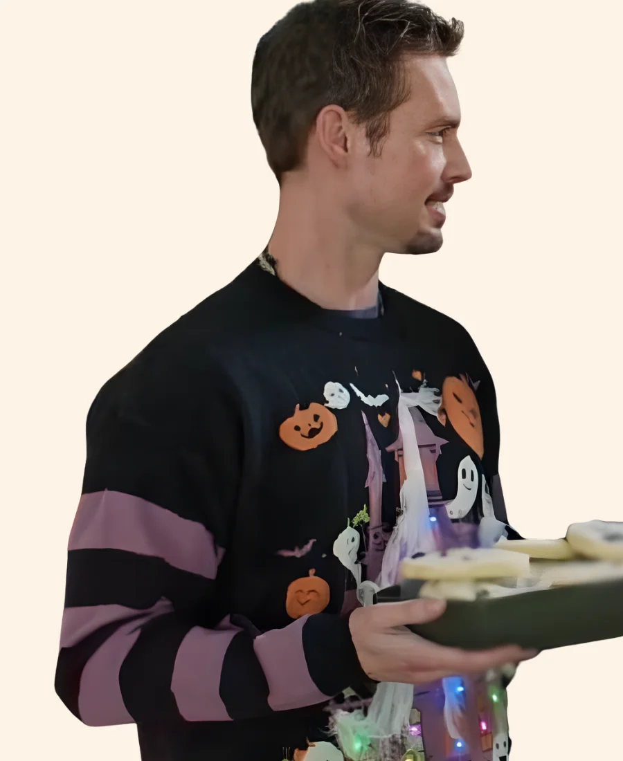 Haul Out the Halloween Marvin Haunted Halloween Sweatshirt Zoom Image