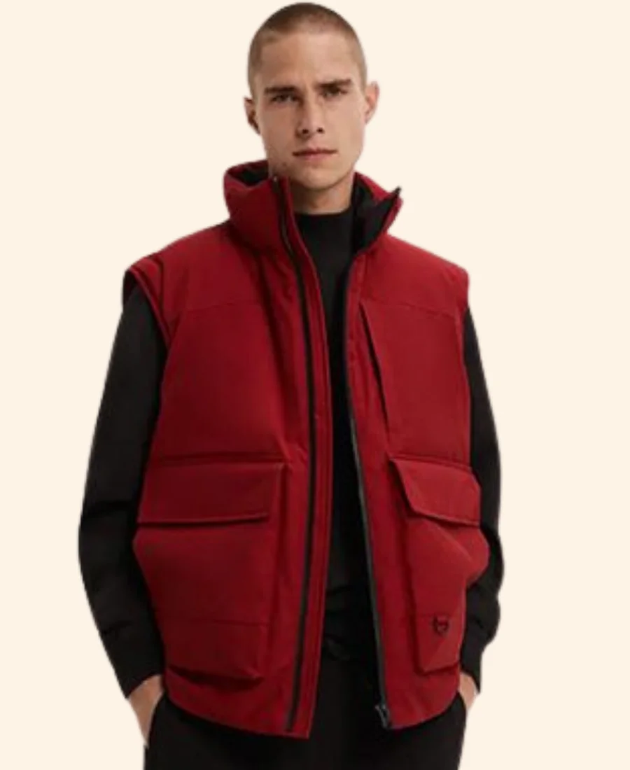 Long Lost Christmas Jake Puffer Vest Full Image