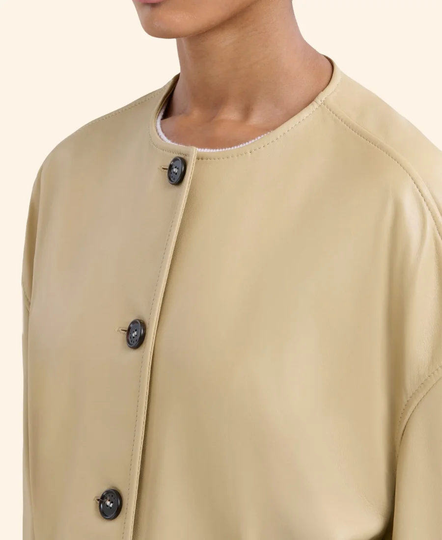 Loot S03 Molly Novak Leather Jacket Collar Zoom Image