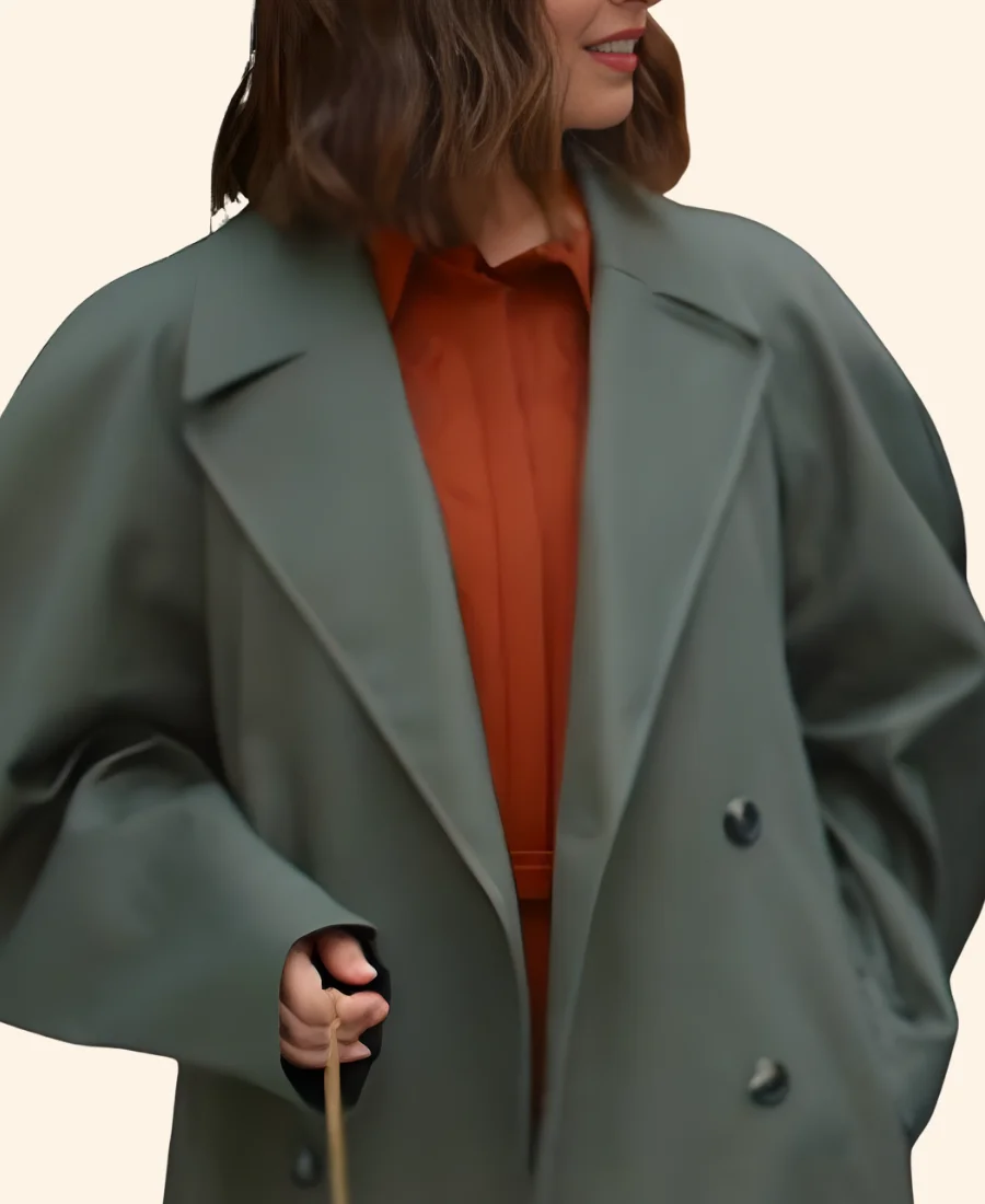 Loot S03 Molly Novak Trench Coat